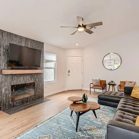 Charming 3Br Home Perfect For A Family Getaway